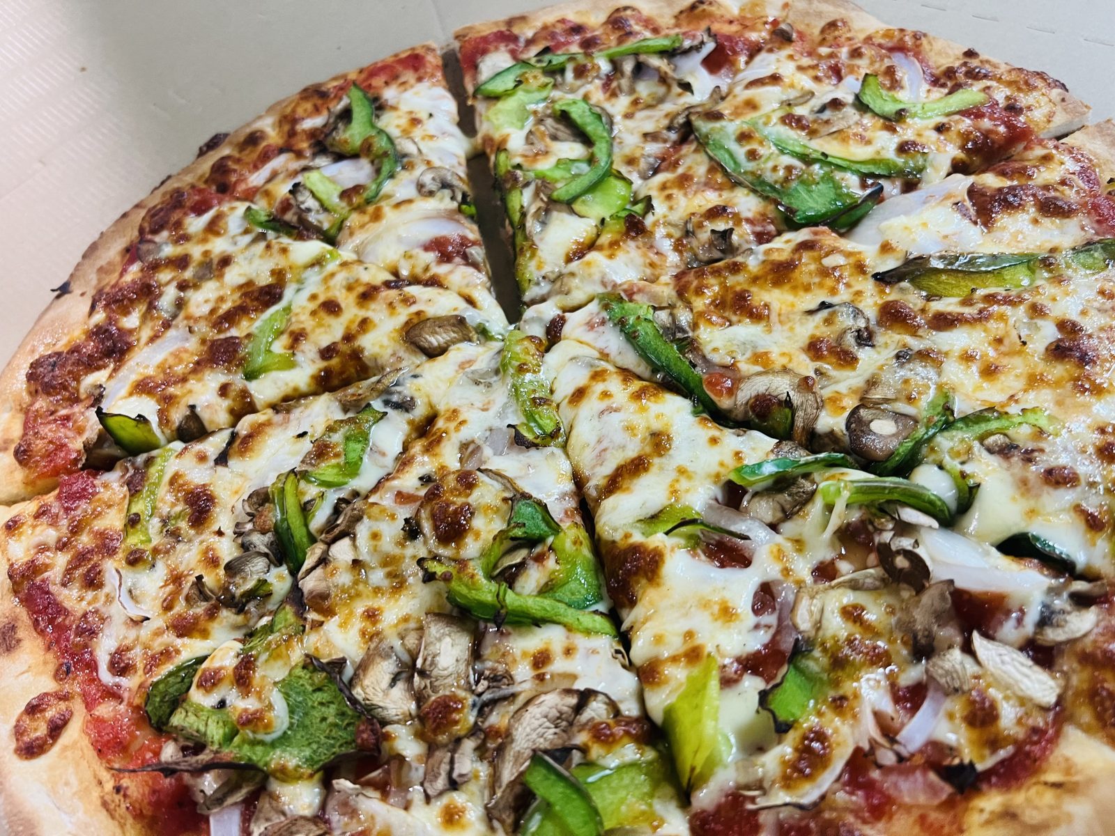 Veggie pizza